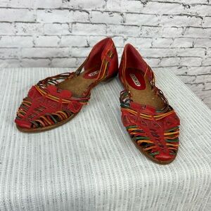 Red Leather Flats with Intricate Woven Design size narrow 7.5